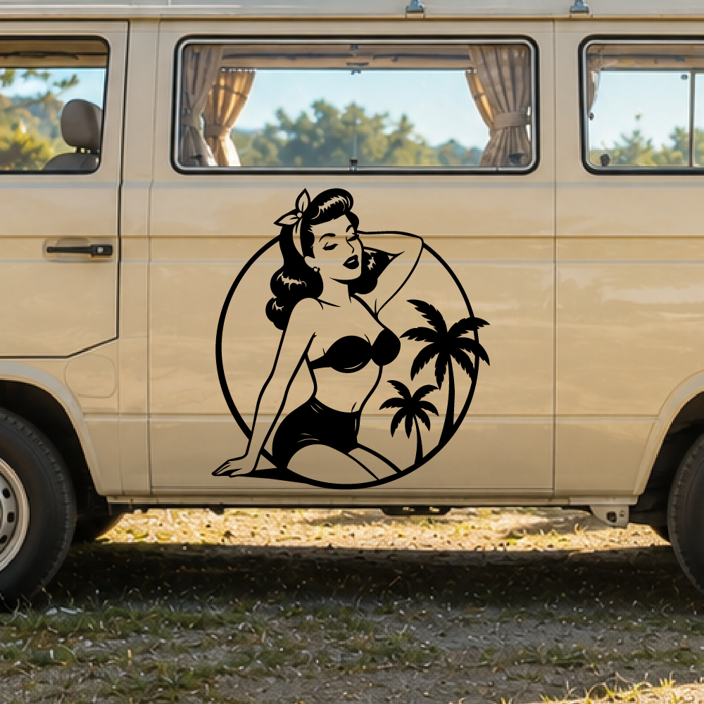 Sticker Bikini Vintage Sticker femme vintage en bikini assise avec palmiers en arrière-plan
