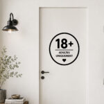 Sticker Plus de 18 ans